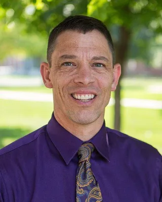 Dr. Lucas DeWitt 