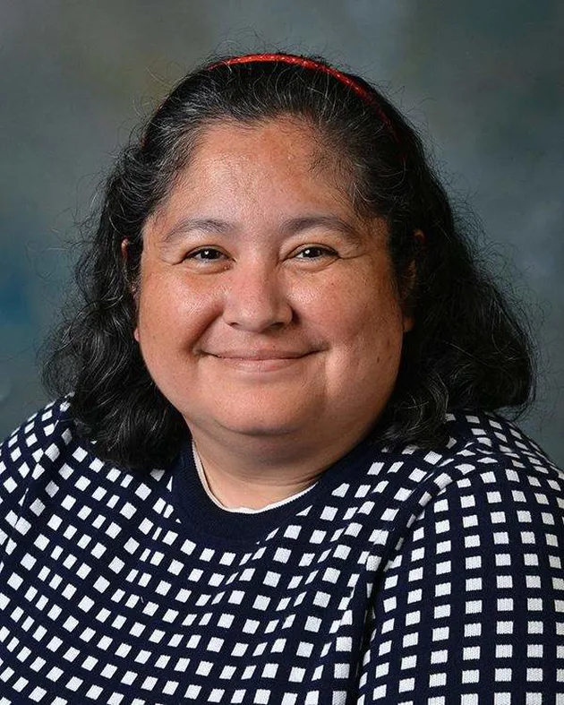 Dr. Maritza Cha 