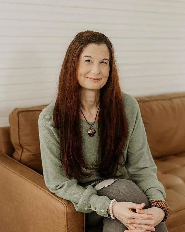 Dr. Kelli Hudgins 